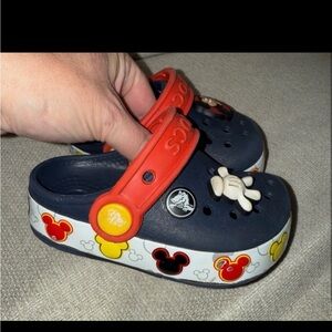 Mickey crocs